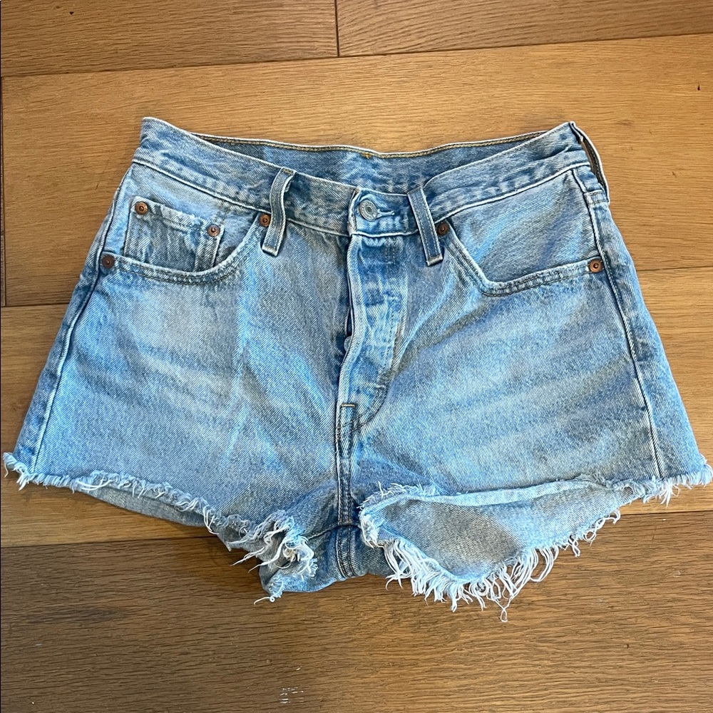 Levi's 501 Light Blue Jean Shorts for Women size 28